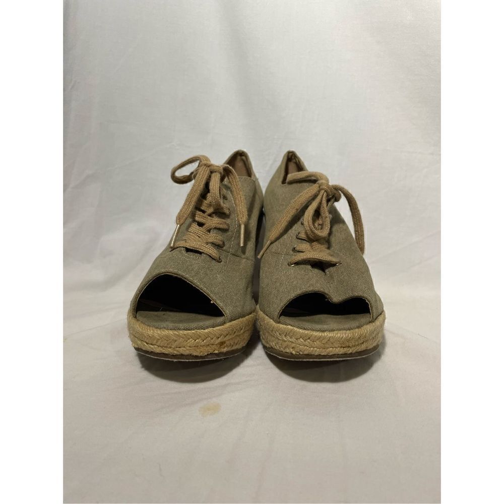 Lace up canvas, Wedged heels 